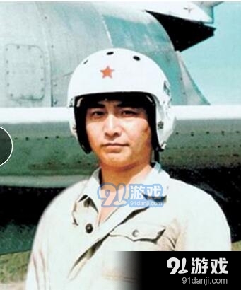 81192飞行员王伟个人资料照片介绍 辽宁舰呼